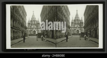 Veduta della Cathédrale Saint-Alexandre Nevsky a Parigi, Francia, Eglise russe a Parigi (titolo sull'oggetto), anonima, Parigi, 1856 - 1890, vetro, zegel rand: slitta, altezza 84 mm x larghezza 170 mm Foto Stock