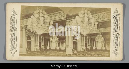 Sala Est nella Casa Bianca, Sala Washington D.C.Est, Casa del Presidente, Washington (titolo sull'oggetto), scenario Americano (titolo della serie sull'oggetto), anonimo, Witte Huis, Het (Washington D.C), 1879 - 1910, cartone, carta, stampa albume, altezza 87 mm x larghezza 177 mm Foto Stock