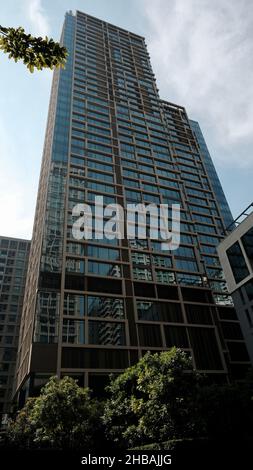 Quartiere benestante Lang Suan aka Soi Langsuan Road Chidlom Bangkok Thailandia Foto Stock