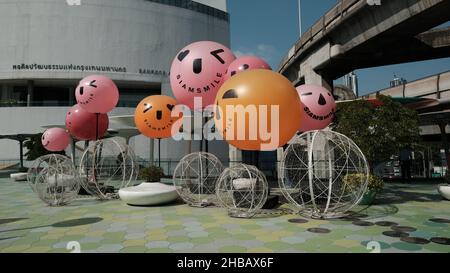 BTS Skytrain Plaza Natale decorazioni Bangkok Thailandia Foto Stock