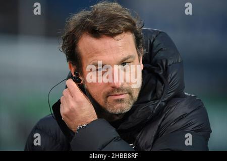 Furth, Germania. 18th Dic 2021. Fuerth, Germania. 18th Dic 2021. Markus WEINZIERL (coach FC Augsburg), immagine singola, singolo motivo ritagliato, ritratto, ritratto, Ritratto Soccer 1. Bundesliga stagione 2021/2022, 17th matchday, matchday17, Greuther Furth - FC Augsburg il 18th dicembre 2021, Sportpark Ronhof Thomas Sommer in Fuerth Credit: dpa/Alamy Live News Credit: dpa picture Alliance/Alamy Live News Foto Stock