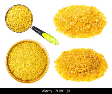 set di bulgur (grano parboiled cracked) groats ritagliato su sfondo bianco Foto Stock