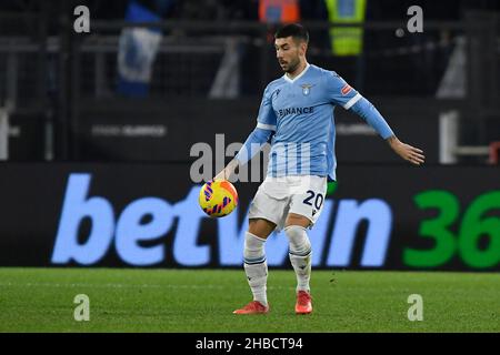 Roma, Italia. 17th Dic 2021. Mattia Zaccagni della SS LAZIO durante la 18th giornata del Campionato Serie A tra S.S. Lazio e Genova CFC il 17 dicembre 2021 allo Stadio Olimpico di Roma. (Credit Image: © Domenico Cippitelli/Pacific Press via ZUMA Press Wire) Foto Stock