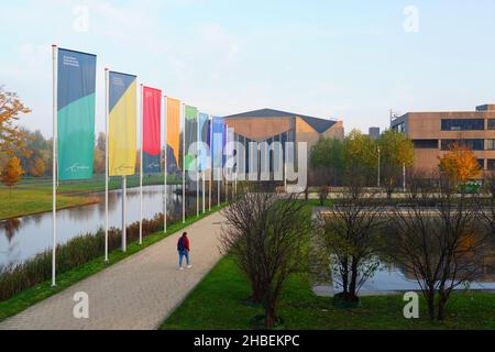 ROTTERDAM, PAESI BASSI -12 NOV 2021- Vista dell'Università Erasmus di Rotterdam, Paesi Bassi. Foto Stock