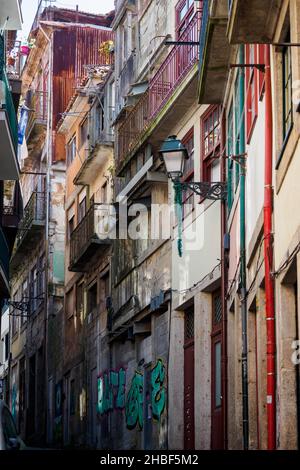 Tipiche stradine della città di Porto, Portogallo Foto Stock