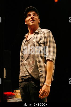 Kendall Schmidt dell'American Boyband Big Time Rush che ha fatto il loro debutto al Shepherd's Bush Empire di Londra del 02 Foto Stock