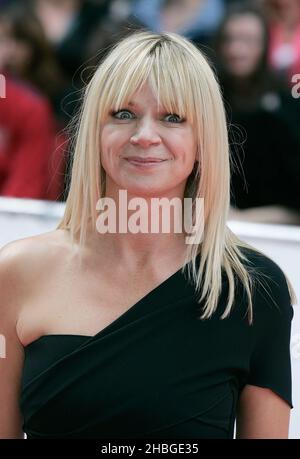 Zoe Ball arriva al Phillips British Television Academy Awards presso il Grosvenor House Hotel il 22 maggio 2011. Foto Stock