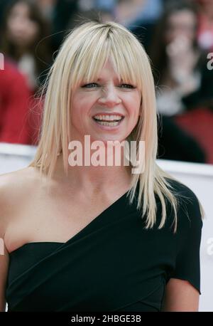 Zoe Ball arriva al Phillips British Television Academy Awards presso il Grosvenor House Hotel il 22 maggio 2011. Foto Stock