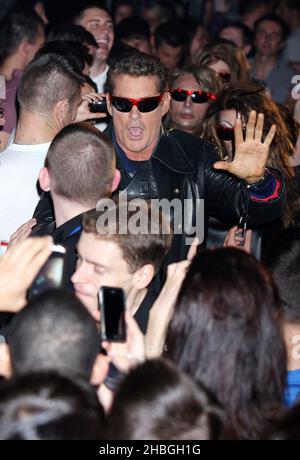 David Hasselhoff suona al GAY Heaven Nightclub di Londra. Foto Stock