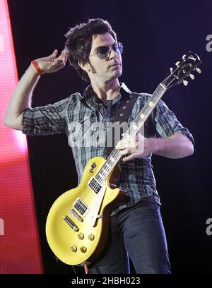 Kelly Jones della Stereophonics si esibisce sul palco al BT London Live Opening Ceremony Concert presso Hyde Park di Londra. Foto Stock