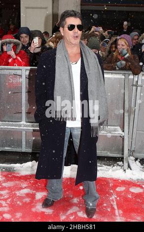 Simon Cowell arriva al British's Got Talent Auditions al Palladium nel centro di Londra. Foto Stock