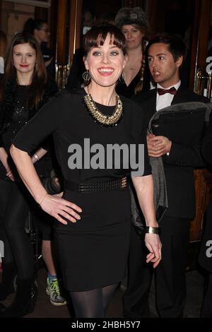 Jill Halfpenny partecipa ai Whatsonstage Awards al Palace Theatre di Londra. Foto Stock