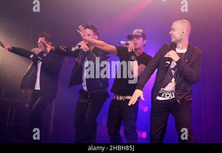 Richie Neville, Scott Robinson, ABZ Love e Sean Conlon of Five celebrano la Grande riunione e si esibiscono al G-A-Y Heaven di Londra. Foto Stock