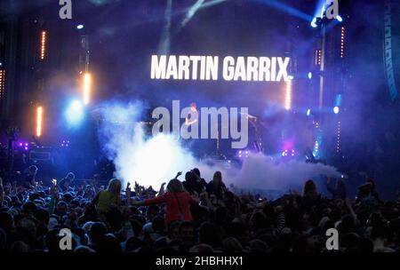 Martin Garrix DJ sul palco durante il BBC radio 1 Big Weekend Festival a Glasgow, Scozia. Foto Stock