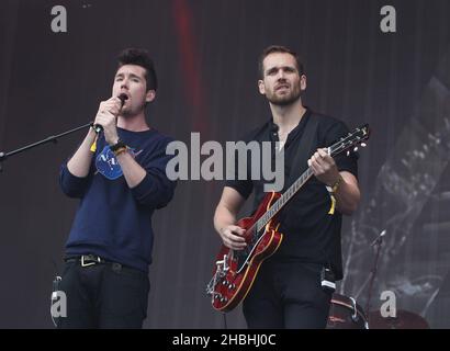 La Bastiglia si esibirà sul palco durante il BBC radio 1 Big Weekend Festival a Glasgow Green, Scozia. Foto Stock