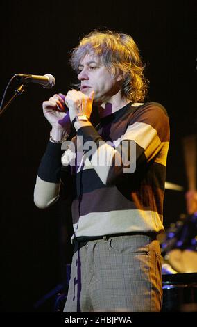 Bob Geldof si esibisce alla One Generation 4 un'altra Foto Stock