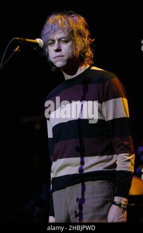 Bob Geldof si esibisce alla One Generation 4 un'altra Foto Stock