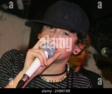 Lil Chris -Xmas Show Case al Borderline di Londra il 28 novembre 2006. Foto Stock