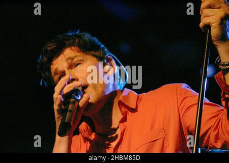 Morten Harket della Swedish Pop Band A-ha suona al Heaven di Londra Foto Stock