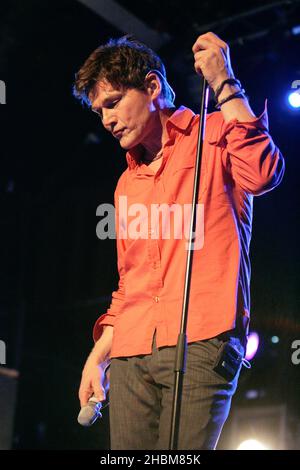 Morten Harket della Swedish Pop Band A-ha suona al Heaven di Londra Foto Stock