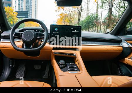 Interno di Zeekr 001 un'auto elettrica cinese su un test drive a Hangzhou, provincia di Zhejiang, Cina. Foto Stock