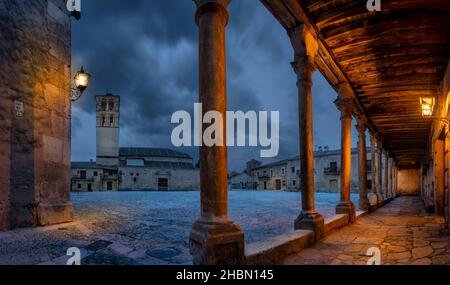 Piazza principale di Pedraza, provincia di Segovia, Spagna Foto Stock