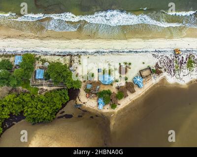 Girato da drone a tokeh Beach Foto Stock