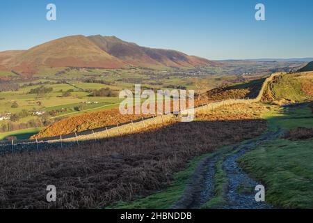 Walla Crag è un favoloso punto panoramico sul lato orientale dell'acqua di Derwent, gran parte del panorama è nascosto fino ad essere salito attraverso gli alberi l'asc Foto Stock