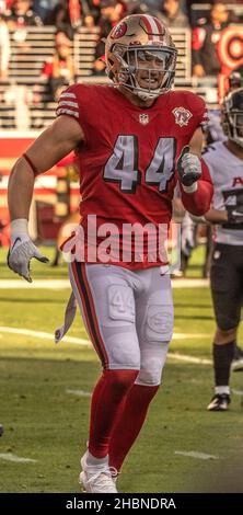 Santa Clara, California, Stati Uniti. 19th Dic 2021. San Francisco 49ers Fullback Kyle Juszczyk (44) Domenica, 21 dicembre 2021, al Levis Stadium di Santa Clara, California. I 49ers sconfitti i Falcon 31-13. (Credit Image: © al Golub/ZUMA Press Wire) Foto Stock