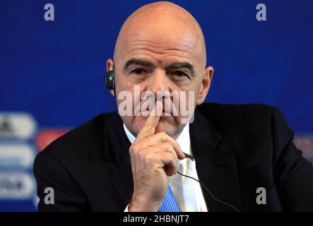 Foto del file datata 01-12-2017 del presidente della FIFA Gianni Infantino che ritiene che una maggioranza dei paesi sarebbe a favore di biennali World Cups, se ha chiamato un voto a scatto. Data di emissione: Lunedì 20 dicembre 2021. Foto Stock