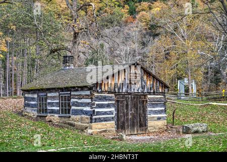 The Paul Appleby Blacksmith Shop nel Pioneer Village presso il Beaver Creek state Park situato a East Liverpool, Ohio. Foto Stock