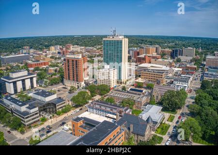 Una vista aerea del centro di Ann Arbor, Michigan in estate Foto Stock