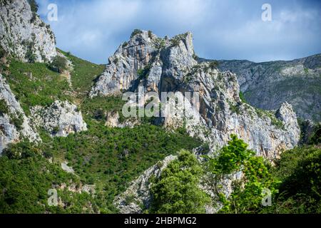 Peaks of Europe Parco Nazionale Picos de Europa. Lagos de Covadonga, Asturias, Spagna Foto Stock