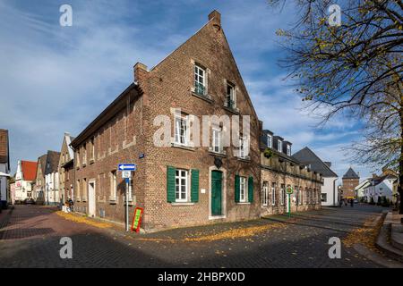 Deutschland, Monheim am Rhein, Bergisches Land, Niederbergisches Land, Niederberg, Rheinland, Nordrhein-Westfalen, NRW, Altes Rathaus, Ehemals Gasthau Foto Stock