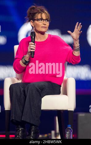 Phoenix, Arizona, Stati Uniti. 19th Dic 2021. SARAH PALIN parla all'AmericaFest, un evento Turning Point USA. (Credit Image: © Brian Cahn/ZUMA Press Wire) Foto Stock