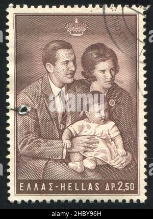 GRECIA - CIRCA 1966: Francobollo stampato dalla Grecia, mostra il re Costantino II, la regina Anne-Marie e la principessa Alexia, circa 1966 Foto Stock
