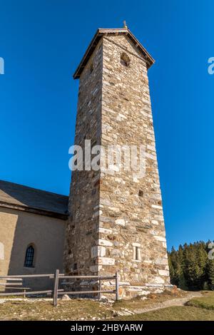 Chiesa di San Vigilio a Vigiljoch sopra Lana, Alto Adige Foto Stock