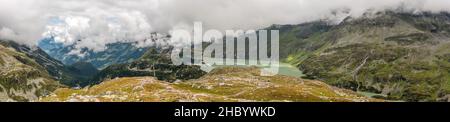 Paesaggio panoramico del lago Tauernmoos nel Parco Nazionale degli alti Tauri, Austria Foto Stock