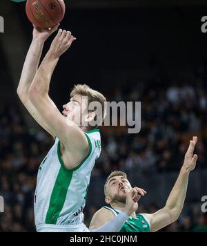 Wroclaw, Polonia, 22nd dicembre 2021. 7days Eurocup: WKS Slask Wroclaw vs Joventut Badalona in Centennial Hall. Foto: Simon Birgander © Piotr Zajac/Alamy Live News Foto Stock