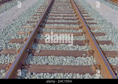 Treni binari ferroviari da vicino Foto Stock