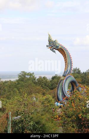 Immagini fotografiche della Thailandia nord-orientale scattate nei templi buddisti di Roi et, la capitale culturale di Isaan. Foto Stock