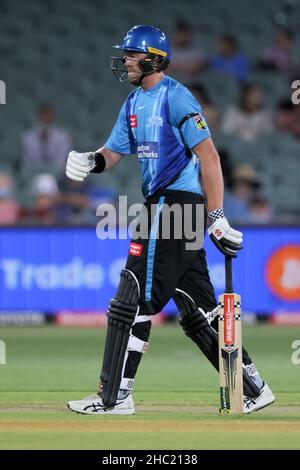 Adelaide, Australia, 23 dicembre 2021. Matthew Renshaw of Adelaide Strikers durante la partita di cricket della Big Bash League tra gli Adelaide Strikers e Brisbane Heat all'Adelaide Oval il 23 dicembre 2021 ad Adelaide, Australia. Credit: Peter Mundy/Speed Media/Alamy Live News Foto Stock