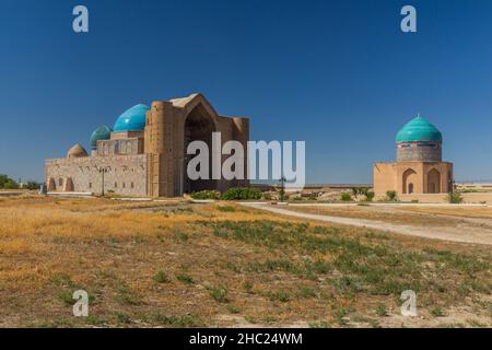 Rabia Sultan Begim e Khoja Ahmed Yasawi mausoleo in Turkistan, Kazakistan Foto Stock