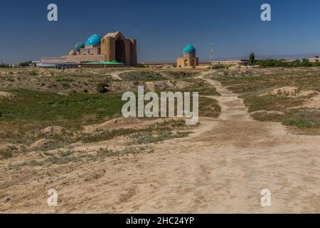 Rabia Sultan Begim e Khoja Ahmed Yasawi mausoleo in Turkistan, Kazakistan Foto Stock