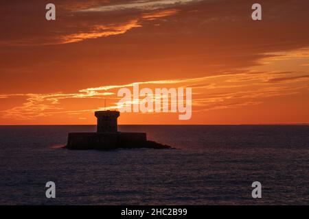 La Rocco Tower, Tramonto, St Ouens, Jersey, Isole del canale Foto Stock