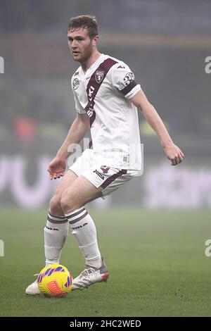 Milano, Italia. 22nd Dic 2021. Tommaso Pobega del Torino FC in azione durante la serie Una partita di calcio tra il FC Internazionale e il Torino FC. Credit: Nicolò campo/Alamy Live News Foto Stock