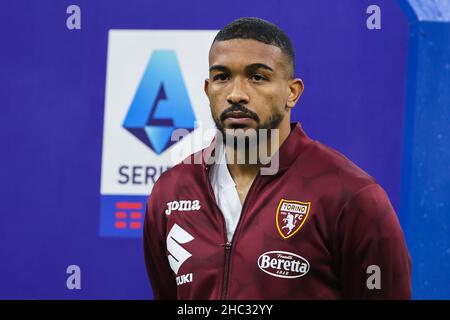 Milano, Italia. 22nd Dic 2021. Gleison Bremer del Torino FC durante la Serie A 2021/22 partite di calcio tra FC Internazionale e Torino FC allo Stadio Giuseppe Meazza di Milano il 22 dicembre 2021 Credit: Independent Photo Agency/Alamy Live News Foto Stock