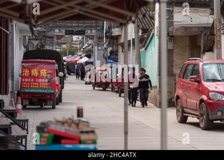 Febbraio 2019. Bai villaggio di Zoucheng, che produce batik. Foto Stock