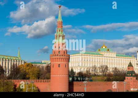 Tipo per il Cremlino di Mosca, il Grande Palazzo del Cremlino e Vodovzvodnaya (Sviblova) Tower Foto Stock