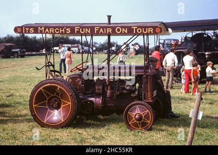 Un raduno di motori a trazione a Brixworth nel 1971 Foto Stock